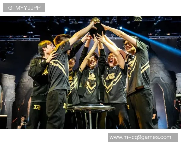 S15电竞总决赛引发热议RNG战队在英雄联盟中的节奏变革与未来展望